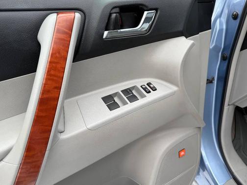 2009 Toyota Highlander Limited