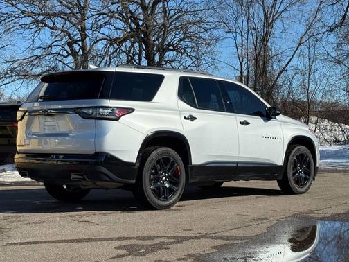 2020 Chevrolet Traverse Premier