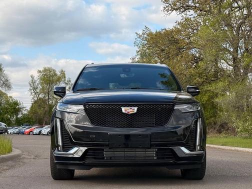 Black 2024 Cadillac XT6 Sport 4x4 4dr SUV