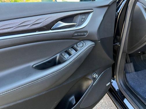 Black 2024 Buick Enclave Avenir 4x4 4dr Crossover