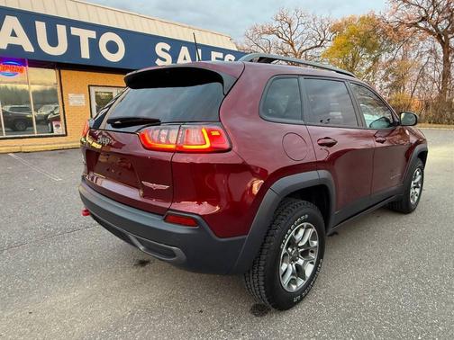 2020 Jeep Cherokee Trailhawk