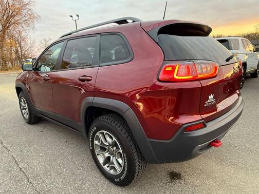 2020 Jeep Cherokee Trailhawk