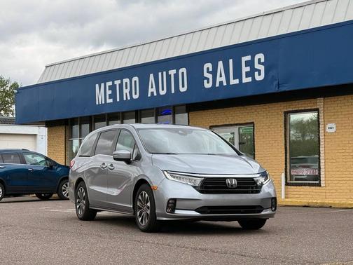 Silver 2021 Honda Odyssey EX L 4dr Mini Van