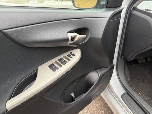 2010 Toyota Corolla S