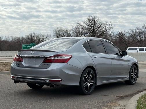 2017 Honda Accord Sport SE