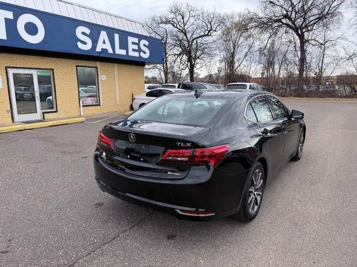 2017 Acura TLX w/Technology Package