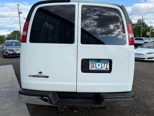 2017 Chevrolet Express 3500 LT