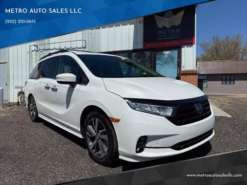 2022 Honda Odyssey Touring 4dr Mini Van