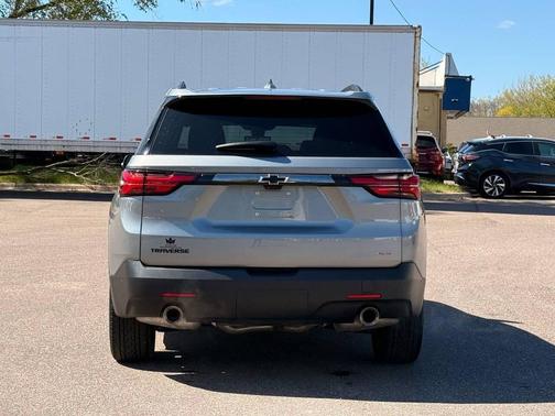 Gray 2023 Chevrolet Traverse RS