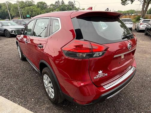 2017 Nissan Rogue S