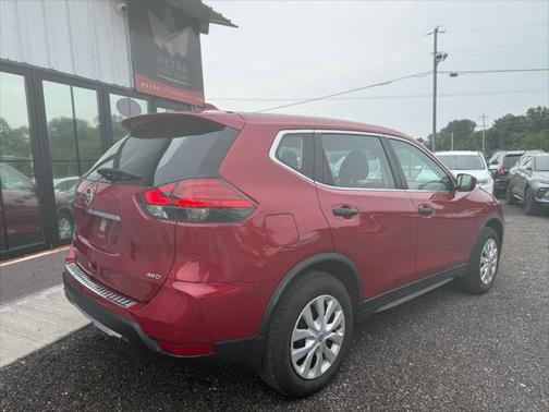 2017 Nissan Rogue S