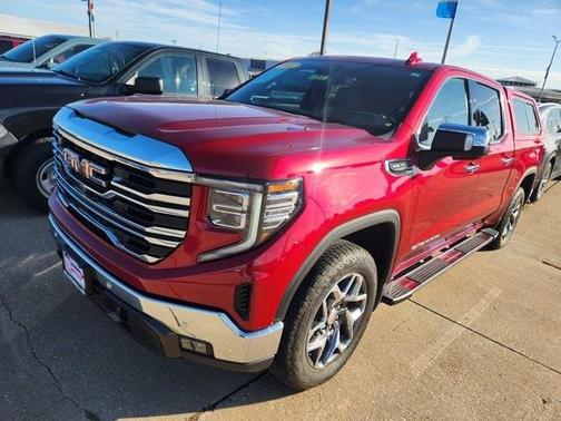 2022 GMC Sierra 1500 SLT