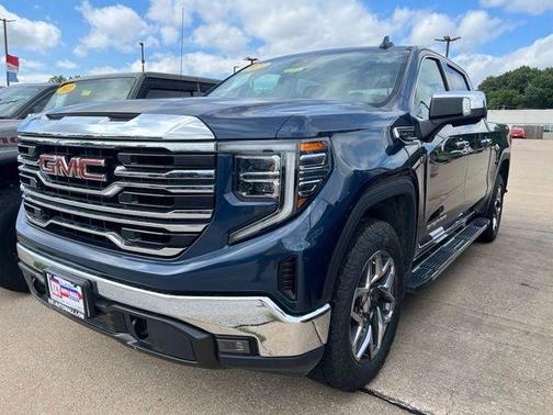 Pacific Blue Metallic 2023 GMC Sierra 1500 SLT