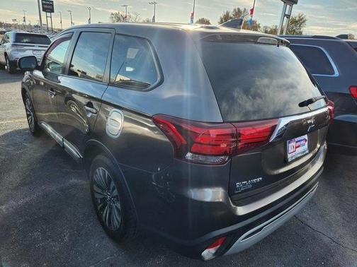 2020 Mitsubishi Outlander ES