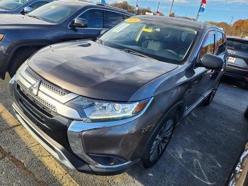 2020 Mitsubishi Outlander ES