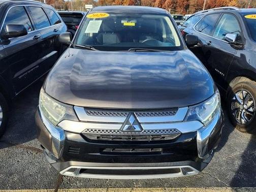 2020 Mitsubishi Outlander ES