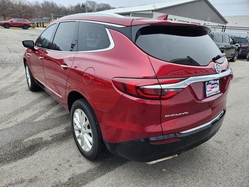 2021 Buick Enclave Essence
