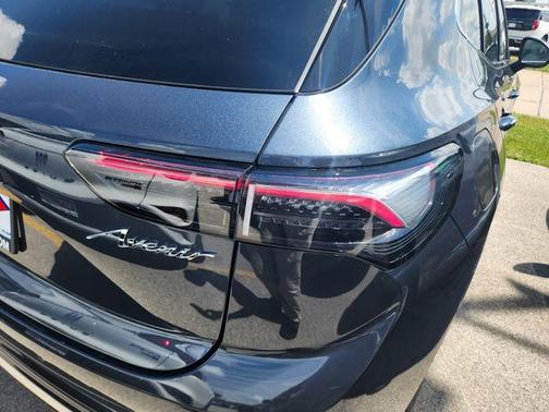 Quartz Blue Metallic 2026 Buick Envision Avenir