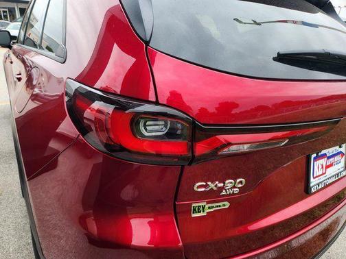Soul Red Crystal Metallic 2026 Mazda CX-90 3.3 Turbo Preferred