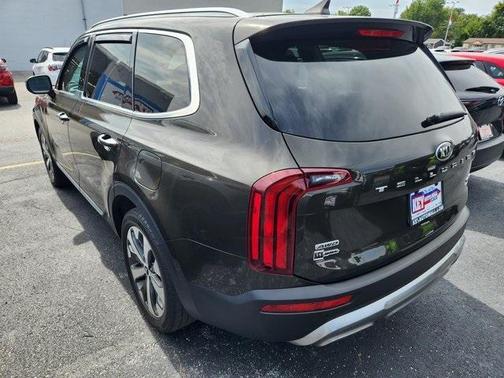 2020 Kia Telluride S