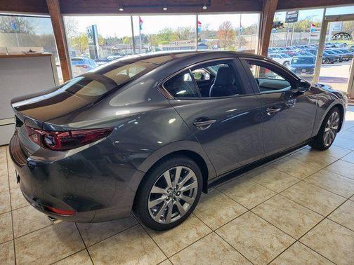 2025 Mazda Mazda3 FWD w/Preferred Package