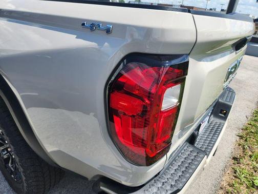 Dune 2026 GMC Canyon Elevation