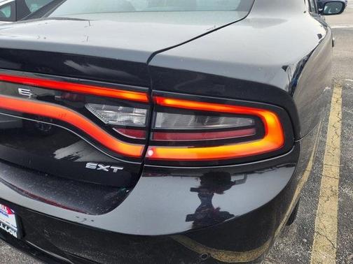 2018 Dodge Charger SXT