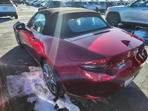 2022 Mazda MX-5 Miata Grand Touring