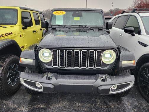 Black Clearcoat 2025 Jeep Wrangler 4xe Sahara