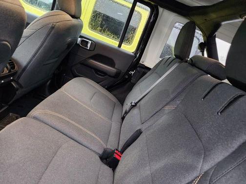 Black Clearcoat 2025 Jeep Wrangler 4xe Sahara