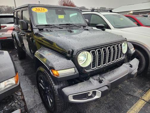 Black Clearcoat 2025 Jeep Wrangler 4xe Sahara