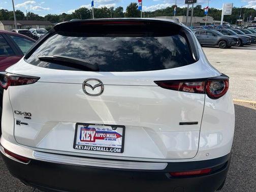 Snowflake White Pearl 2026 Mazda CX-30 2.5 S Aire Edition