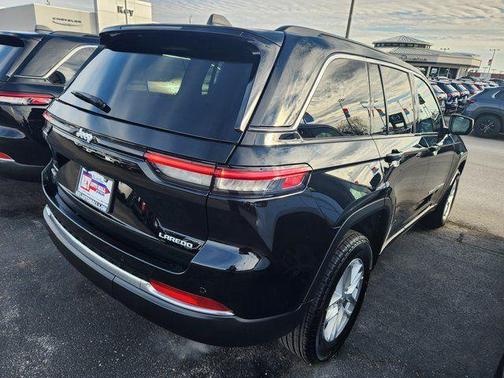 2026 Jeep Grand Cherokee Laredo