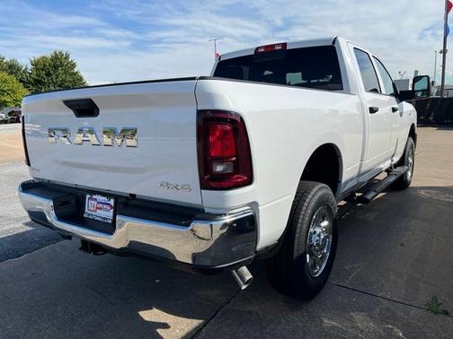 Bright White Clearcoat 2027 RAM 2500 Tradesman