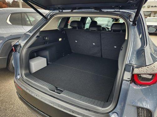 2026 Mazda CX-50 Premium Plus