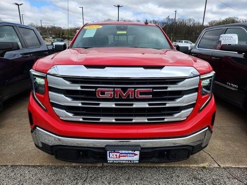 2024 GMC Sierra 1500 SLE
