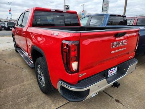 2024 GMC Sierra 1500 SLE