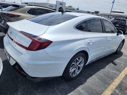 Quartz White 2020 Hyundai SONATA SEL