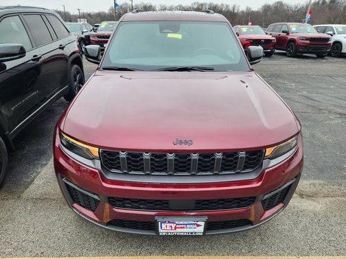 Velvet Red Pearlcoat 2026 Jeep Grand Cherokee Laredo
