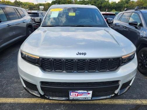 2024 Jeep Grand Cherokee L Laredo