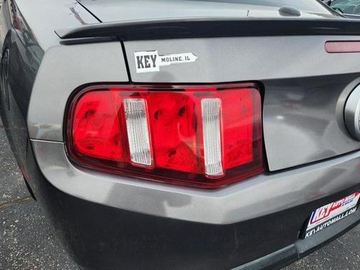 2011 Ford Mustang V6 Premium