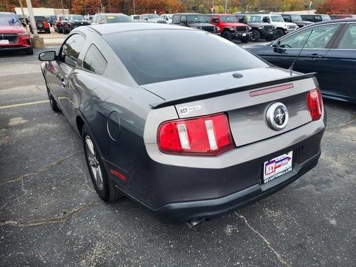 2011 Ford Mustang V6 Premium