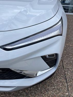 Summit White 2026 Buick Envista Sport Touring