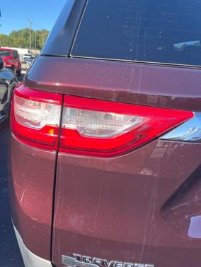 Black Currant Metallic 2018 Chevrolet Traverse LT
