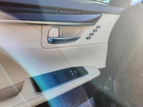 2018 Lexus ES 350 Base