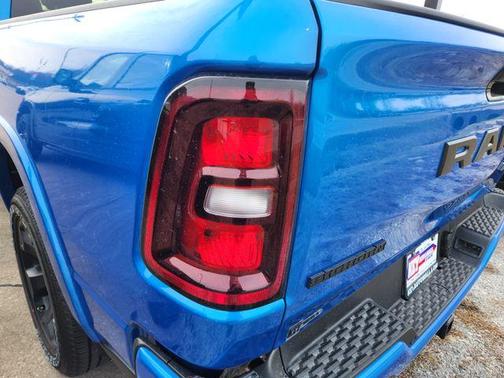 Hydro Blue Pearlcoat 2026 RAM 1500 Big Horn/Lone Star