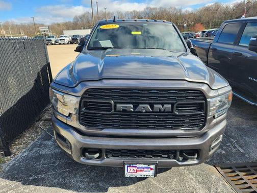2022 RAM 3500 Limited