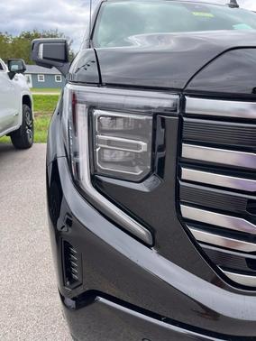 Onyx Black 2026 GMC Sierra 1500 AT4