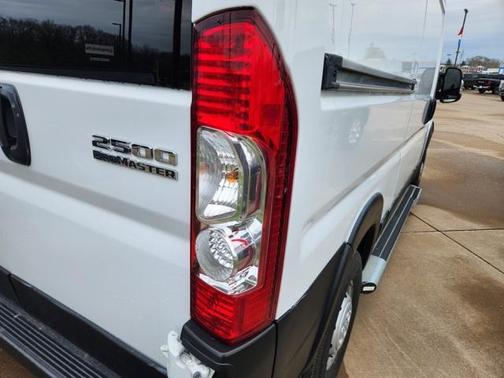 2023 RAM ProMaster 2500 Base