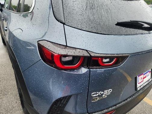2025 Mazda CX-50 2.5 S Preferred Package